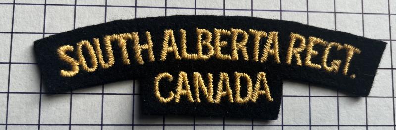 cWW2 South Alberta Regiment Canada Cloth Shoulder Title Badge