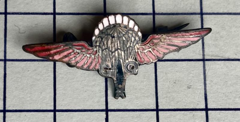 cWW2 GQ Parachutist Gregory & Quilter (GQ) Company Qualification Badge