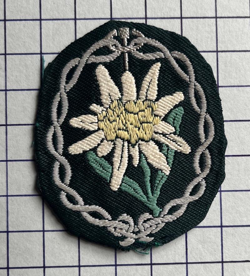 WW2 era German Edelweiss Mountain Troops Arm Badge