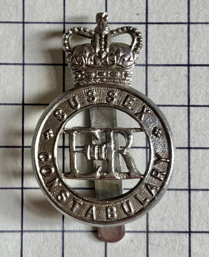 Post 1952 Chrome Sussex Police Constabulary British Cap Badge