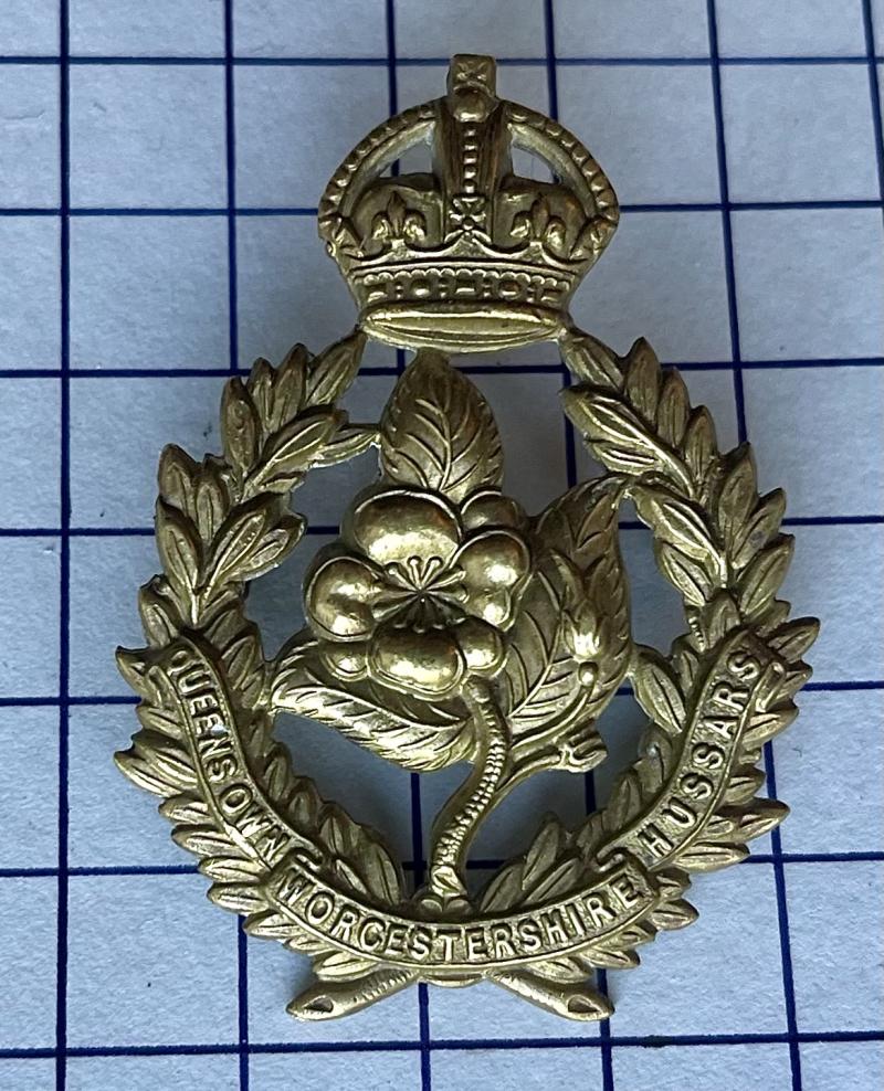 Queen's Own Worcestershire Hussars Regiment Cap Badge All Brass