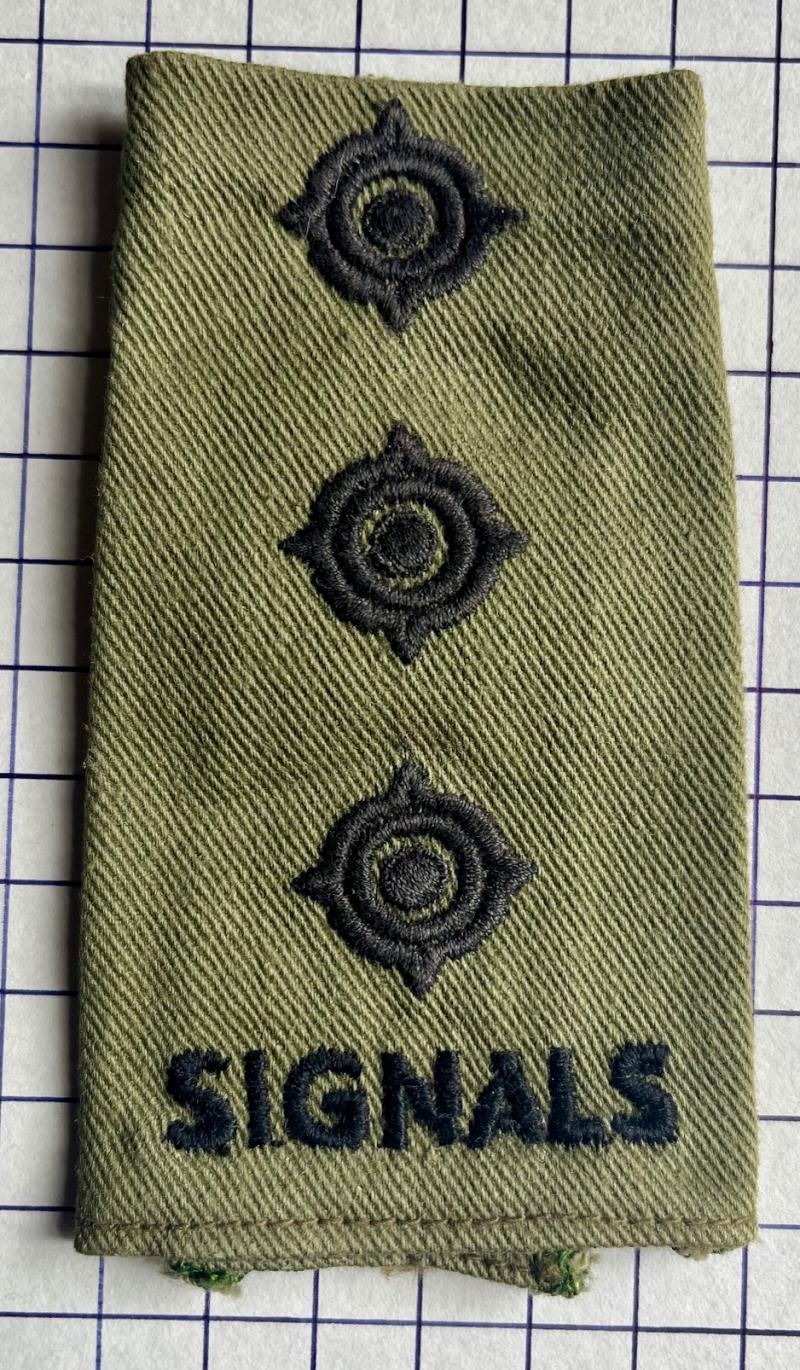 Rhodesian War Period Corps of Signals Lt Slip-On Rank Slide