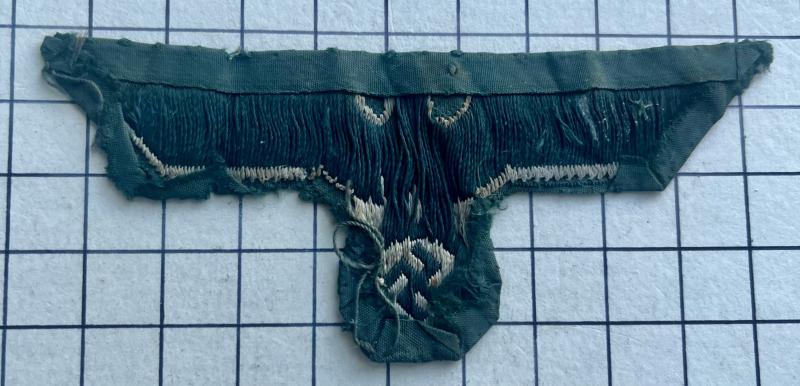 M39 cWW2 German Army Here Bevo Breast Eagle Badge Patch