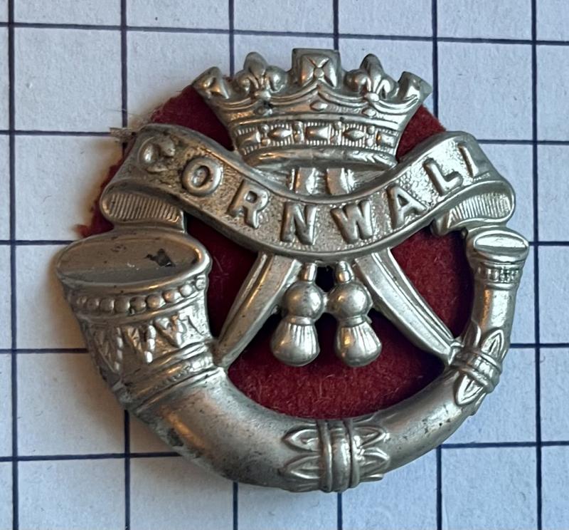 cWW1 WW2 Duke of Cornwalls Light Infantry (DCLI) Cap Badge