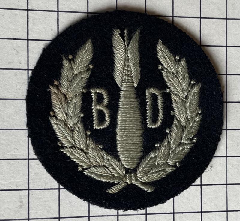 cWW2 Royal Air Force (RAF) Bomb Disposal (BD) Trade Badge Cloth Patch