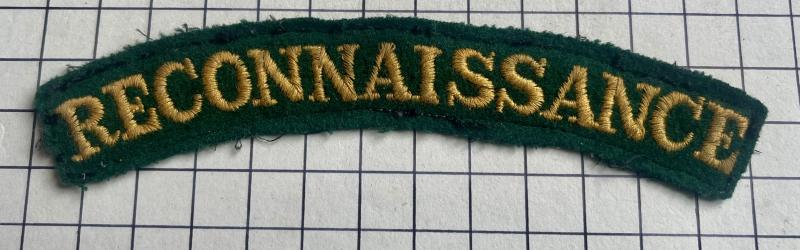 cWW2 British Reconnaissance Corps Serif Cloth Shoulder Title Cloth Badge