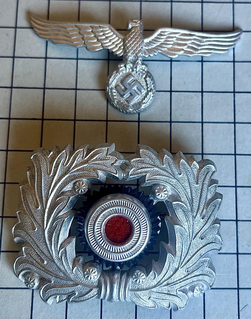 WW2 German Landzoll / Land Customs Visor Cap Wreath & Cockade Eagle Cap Badge