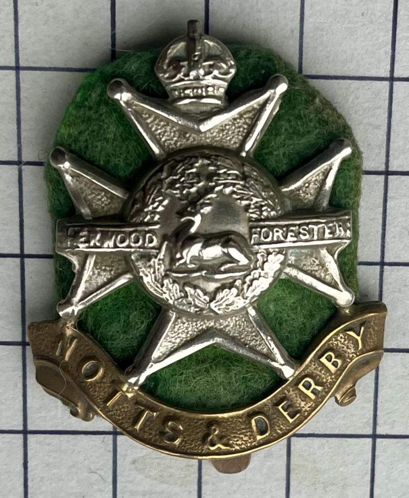 Notts & Derby Sherwood Foresters Bi-Metal Cap Badge