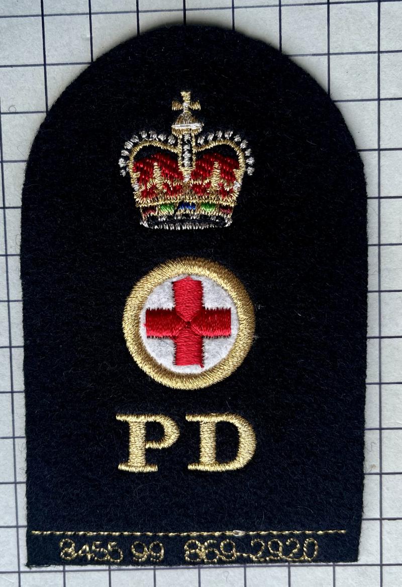 Royal Navy (RN) Petty Offr Medical Branch Pharmacy Dispenser (PD) Trade Patch Role Cloth Badge
