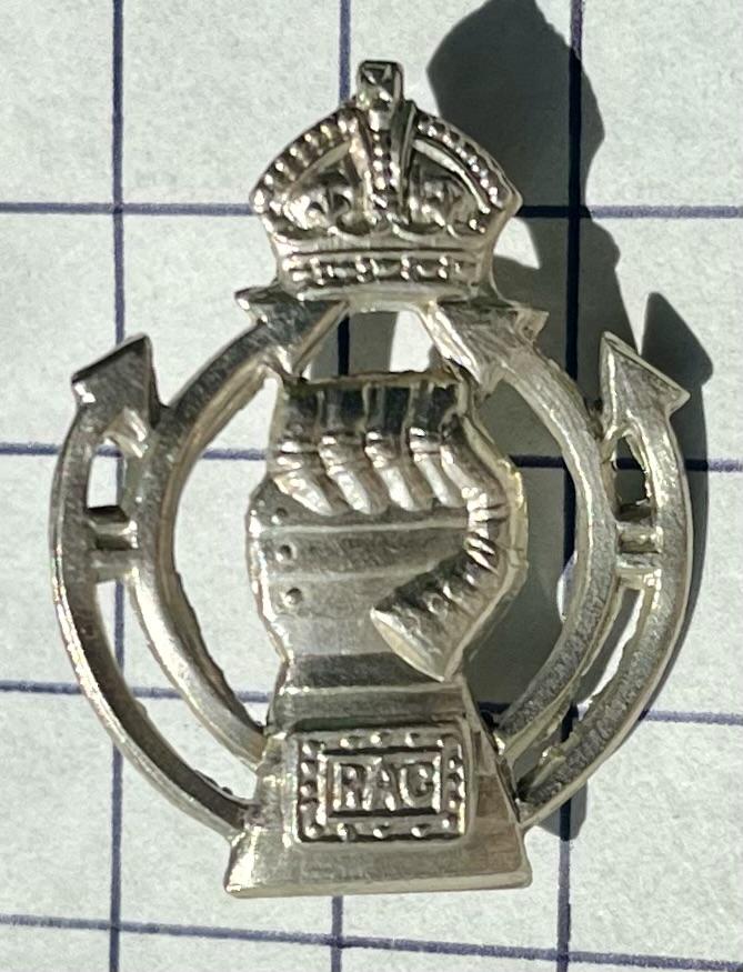 c1941-52 WW2 White Metal Royal Armoured Corps (RAC) Collar Badge Other Ranks