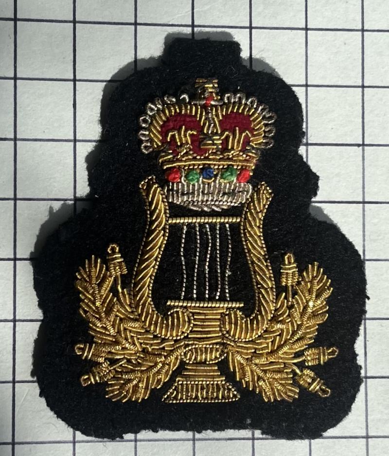 Post 1952 British Army Musician Bandsman Trade Patch Badge