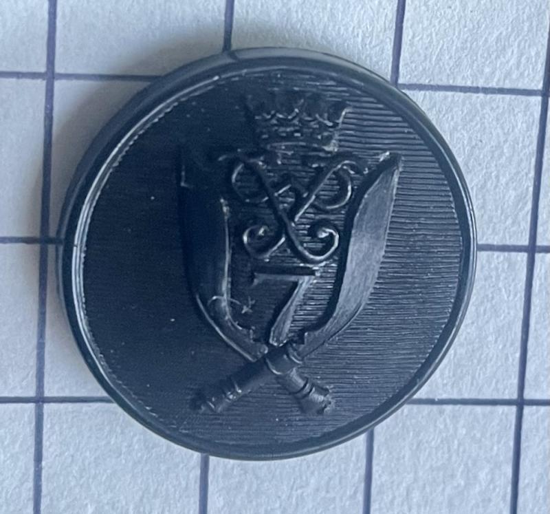 7th Duke Of Edinburgh's Own Gurkha Rifles Large Plastic Button
