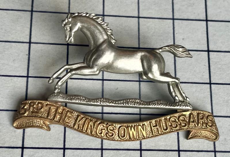c1930-58 The 3rd (The King's Own) Hussars Bi-Metal Other Rank's Cap Badge
