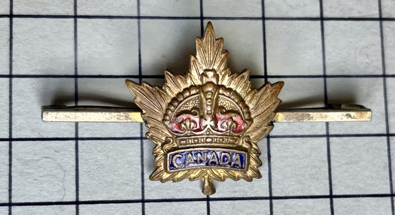 cWW2 Canadian Army Canada General Service Maple Leaf Sweetheart Tie Pin Badge