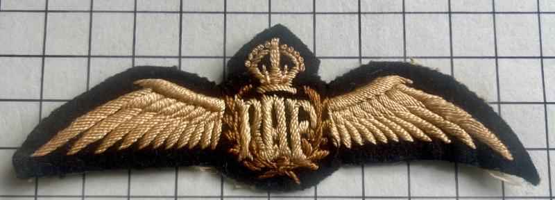 c1918, WWI Royal Air Force Pilot Qualification Cloth Wing Badge Patch