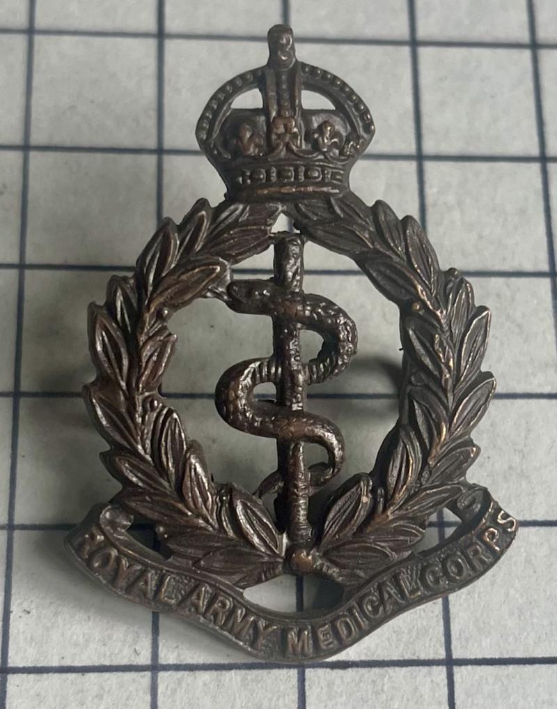 Pre-1952 Royal Army Medical Corps (RAMC) Officer Service Dress (OSD) Bronze Cap Badge