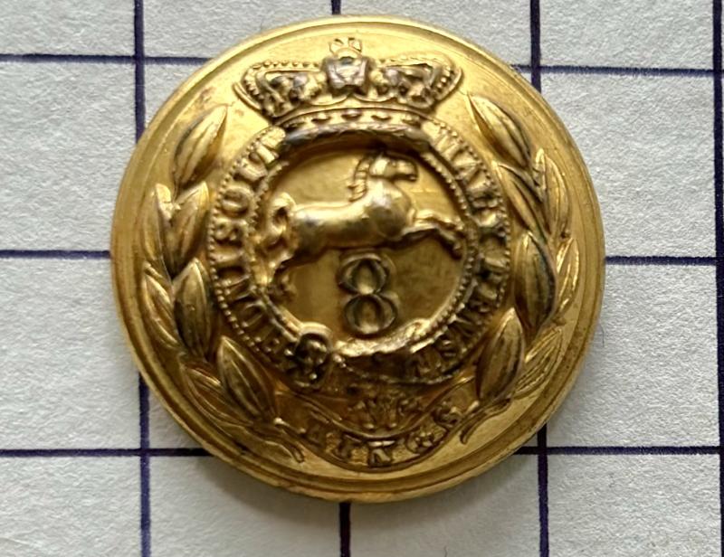 Victorian 8th Regiment of Foot The King's Regiment (Liverpool) Gilt Officer's Button