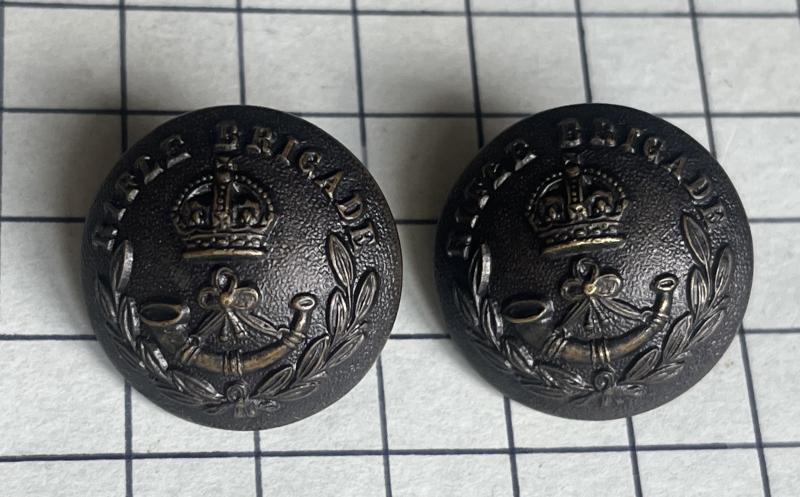 c1902-39, 2 x Large Rifle Brigade Officer Pattern Buttons KC Blackened
