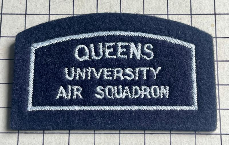 Pre 1996 Queens Belfast Northern Ireland University Air Squadron Cloth Shoulder Title Patch Badge