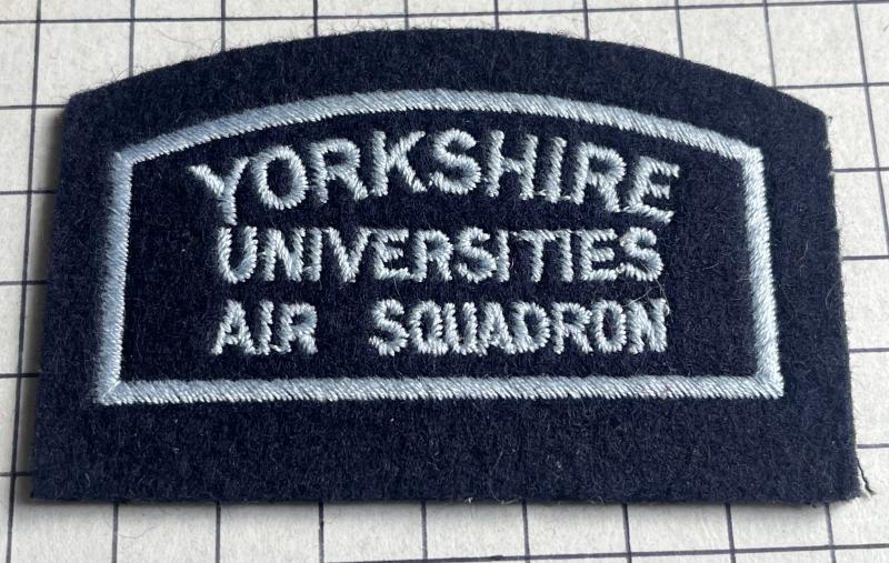 Yorkshire University Air Squadron Cloth Shoulder Title Patch Badge RAF