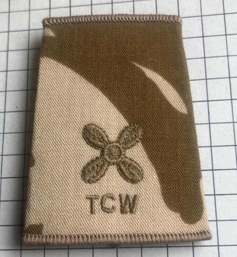 Pre 2005 Royal Air Force (RAF) Desert Tactical Communications Wing (TCW) JT Shoulder Title Badge