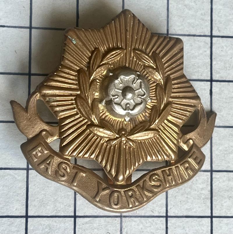 East Yorkshire Regiment Bi-Metal Cap Badge