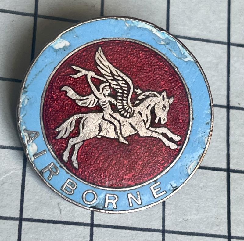 c1942-50s Airborne Lapel Mufti Pegasus Sweetheart Pin Badge