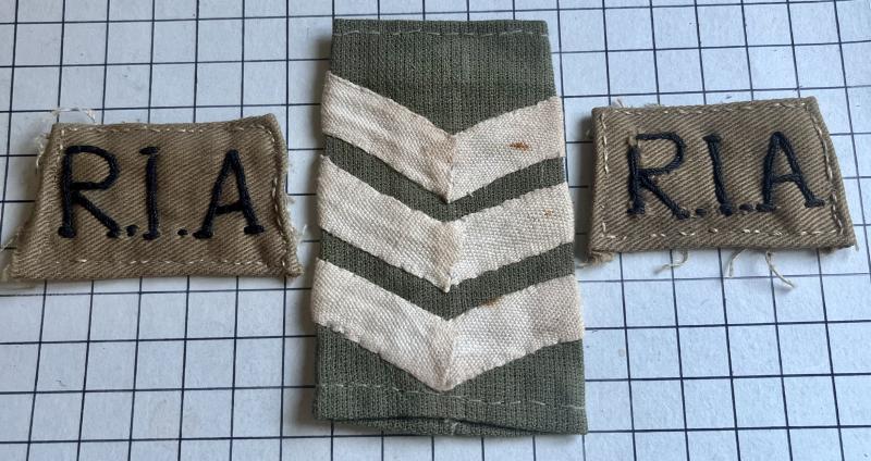 cWW2 Regiment of India Artillery Pair of Cloth Shoulder Title Badges Slip-On Rank Slide Patch