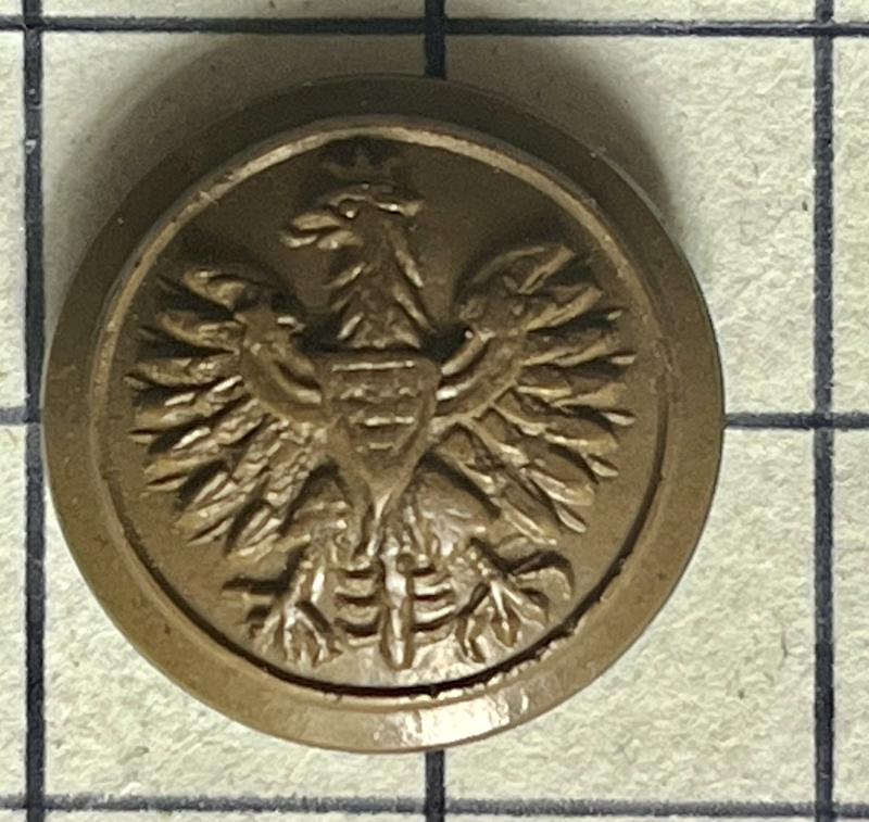 WW2 Norwegian Free Forces in Exile Plastic 17mm Economy Button