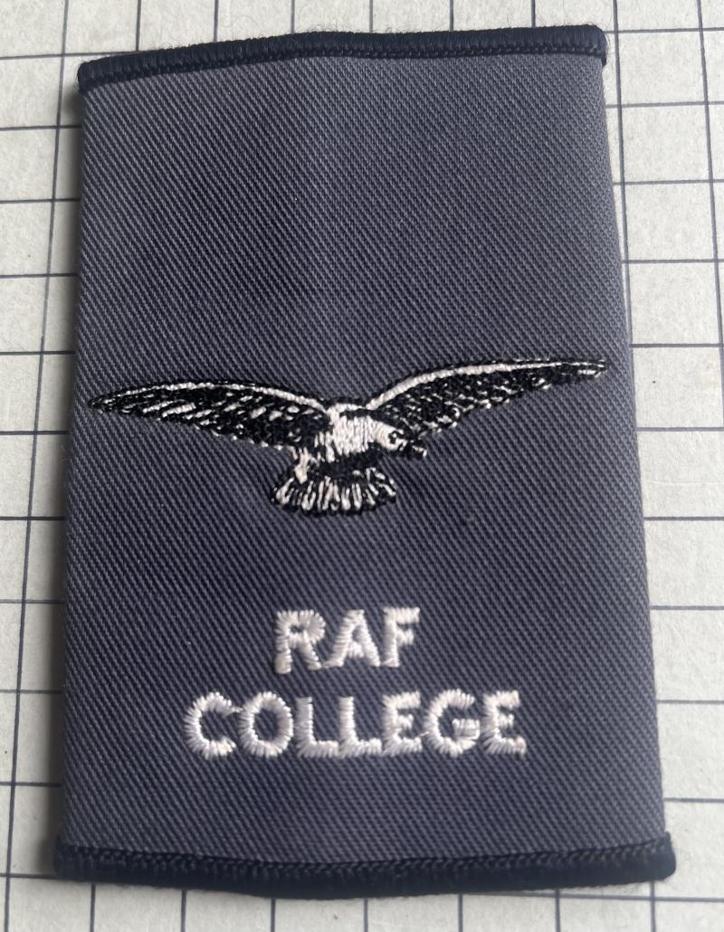 Royal Air Force (RAF) College Cranwell Cadet Officer Rank Slide Slip-On Shoulder Title Badge