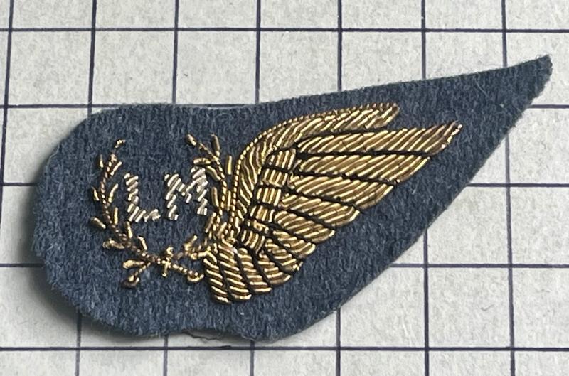 c1970-2003 Royal Air Force (RAF) Mess Dress Wire Embroidered Half Wing Aircrew Load Master (LM) Loadmaster Badge