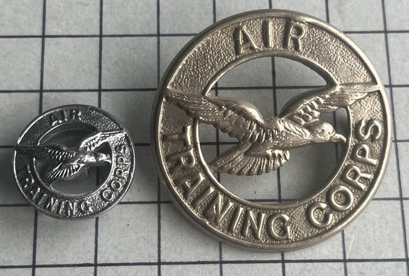 cWW2 Air Training Corps (ATC) Cap Badge & Lapel Button Hole