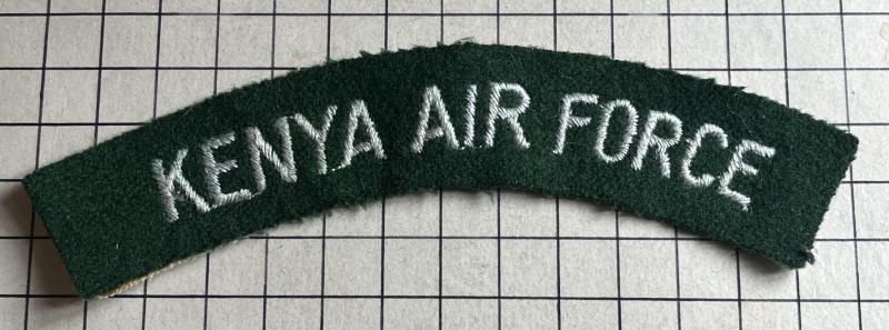 c1964 Kenya Air Force (KAF) Africa Cloth Green Shoulder Title Badge Patch
