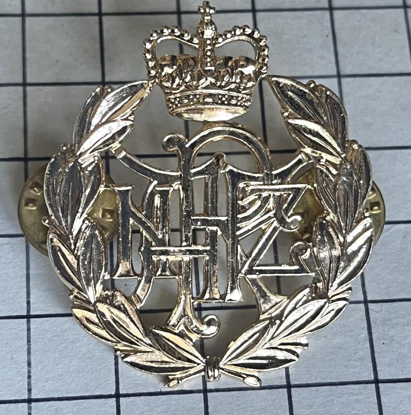 The Royal New Zealand Air Force (RNZAF) Anodised Aluminium Cap Badge