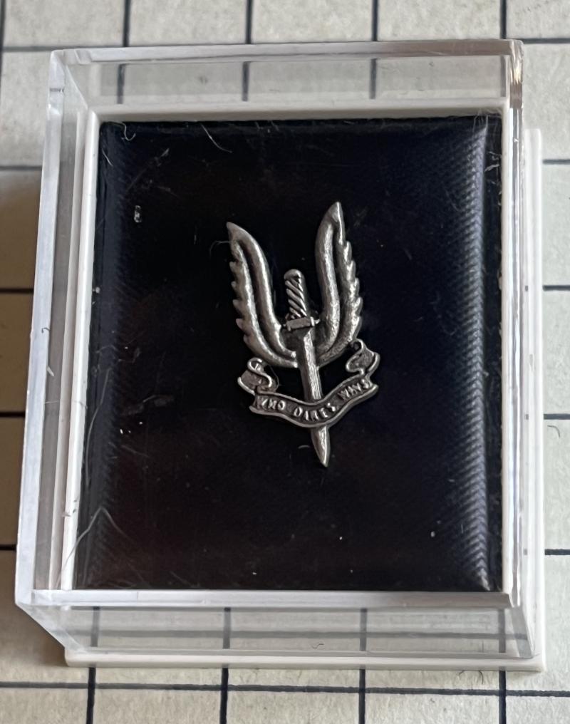 Official 22 Special Air Service (SAS) Sweetheart Mufti Black Tie etc Pin Badge