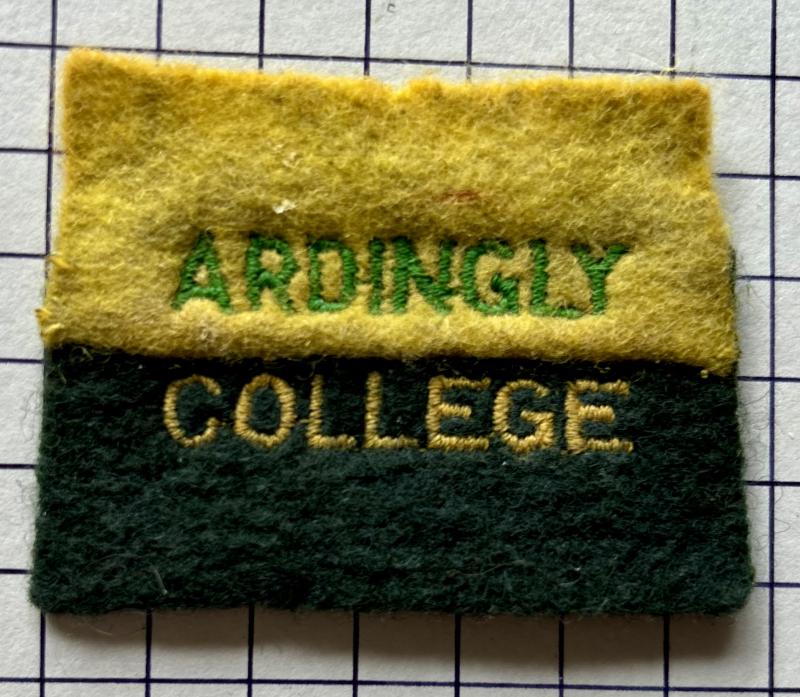 c1970s Ardingly Sussex College Combined Cadet Force (CCF) Cloth Shoulder Title Badge