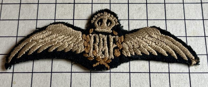 WW1 c1918 Royal Air Force (RAF) Pilot Wing Cloth Badge British