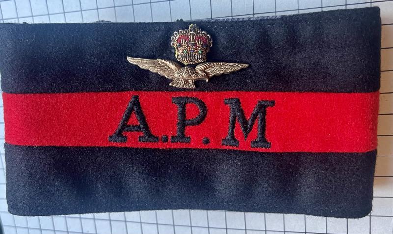 Post 1952 Assistant Provost Marshall (APM) RAF Officer Police Armband Badge