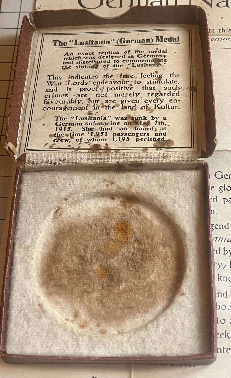 cWW1 RMS Lusitania Medal Boxed with Certificate Complete
