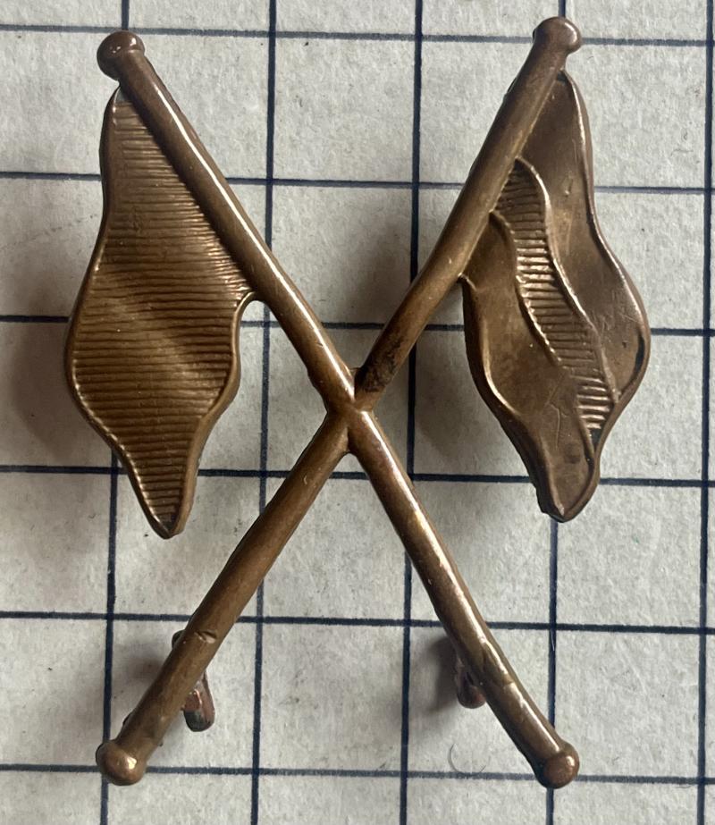 cWW1 Regimental Signaller Proficiency in Signals Arm Trade Badge Crossed Flags