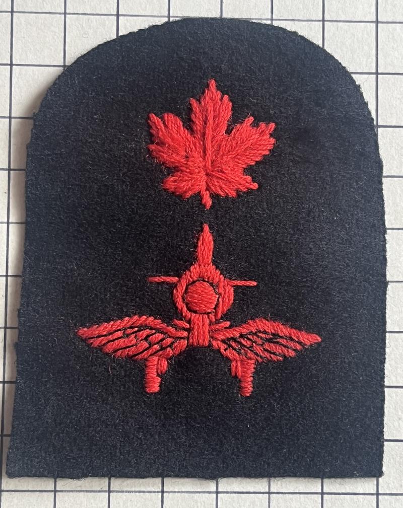c1950-68 Post WW2 Royal Canadian Navy (RCN) Air Rigger Cloth Trade Badge Patch