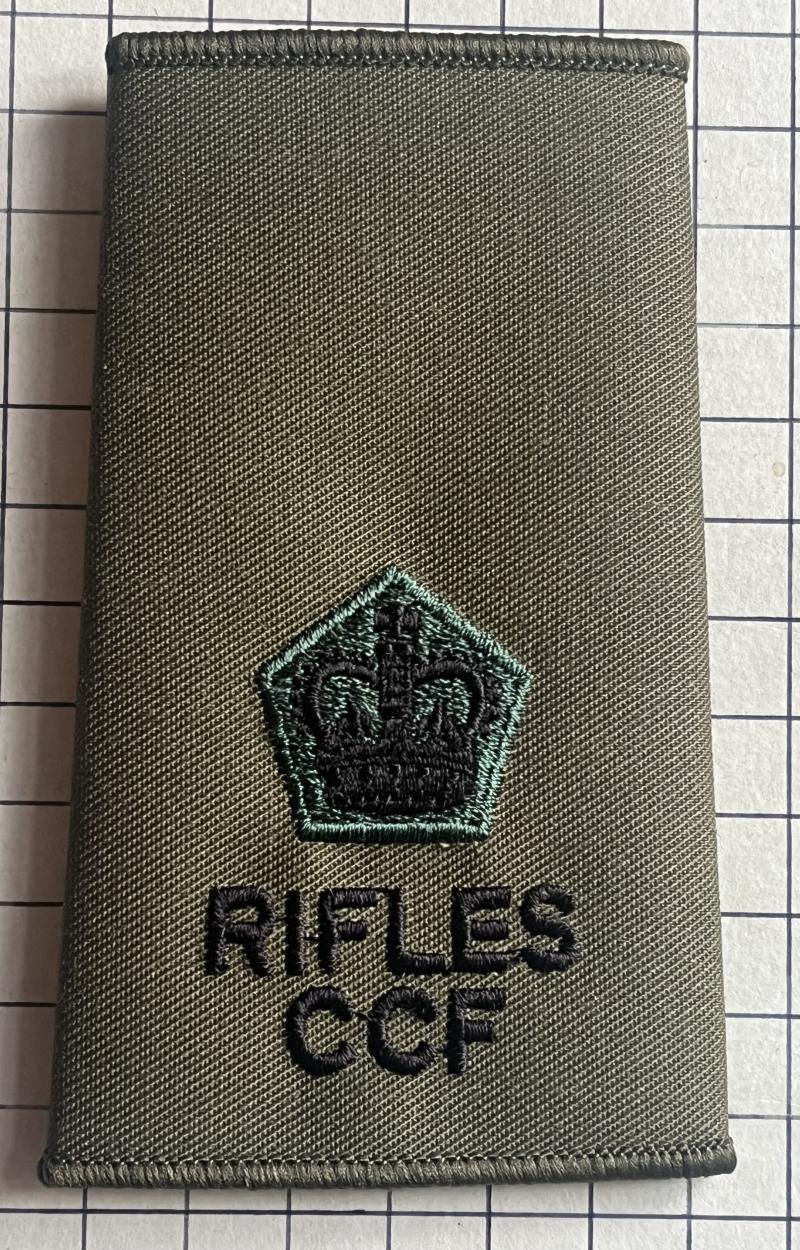 Rifles Regiment Combined Cadet Force (CCF) Major Rank Slide Tab Shoulder Title Badge