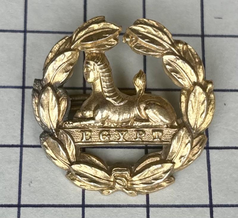 c1881 - 1914 Gloucestershire Regiment Officer's Home Service Large Gilt Back Helmet Cap Badge