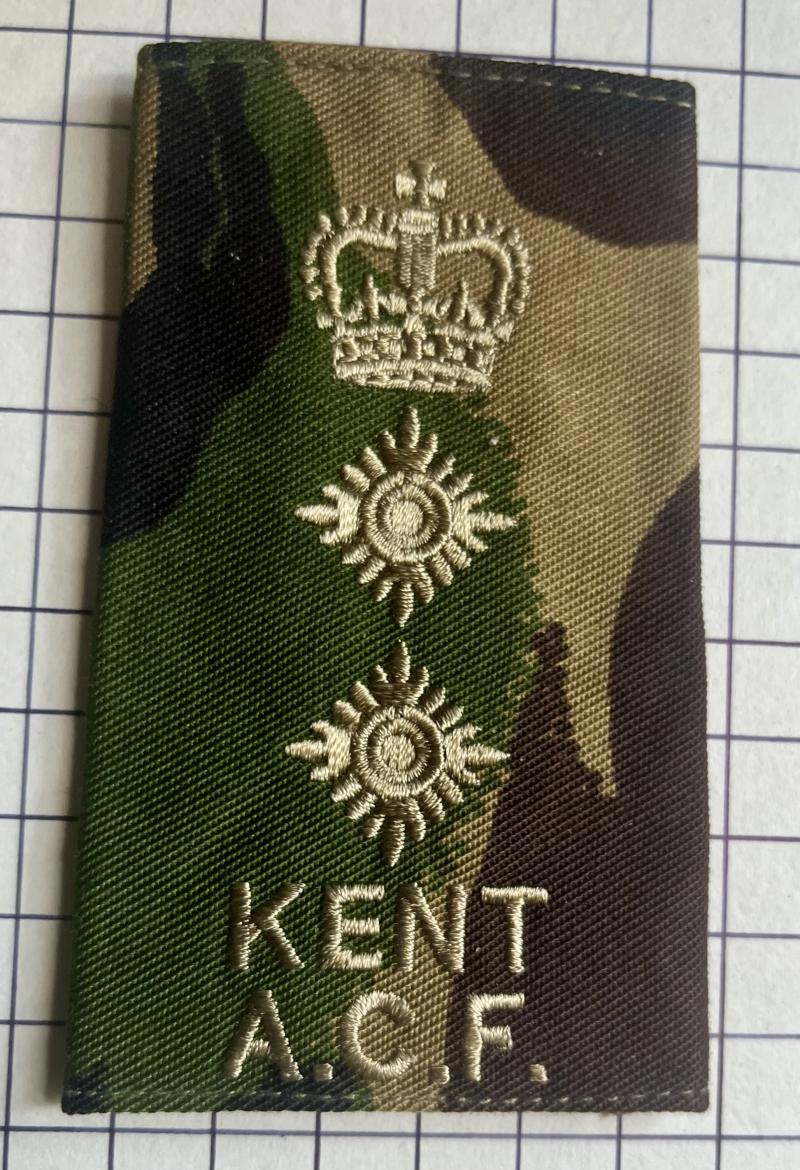 Kent Army Cadet Force (ACF) Colonel DPM Shoulder Title Slip-On Rank Slide Badge