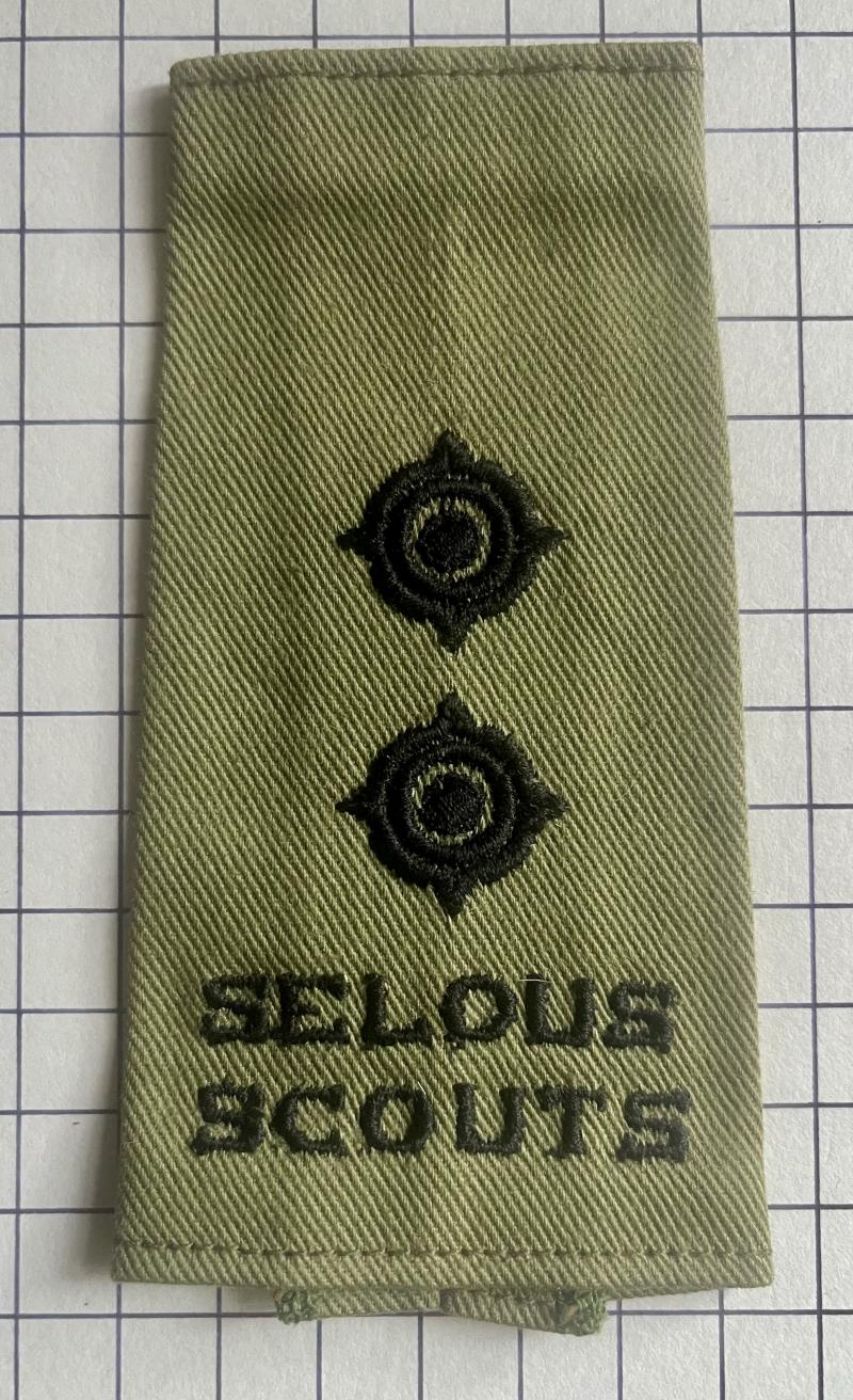 c1973-80 Rhodesian Bush War Selous Scouts Lieutenant (Lt) Cloth Shoulder Title Slip-On Rank Slide Tab Badge