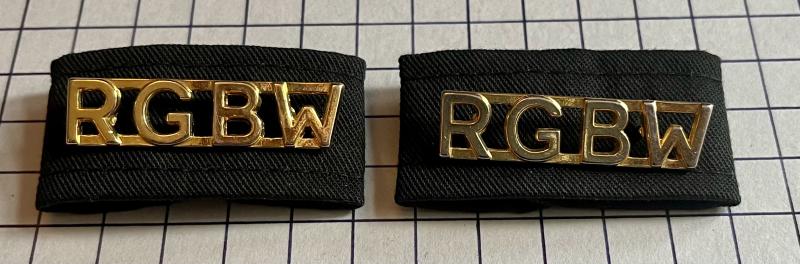 c1994-07 Royal Gloucestershire Berkshire Wiltshire Regiment (RGBW) Pair of Shoulder Title Badges