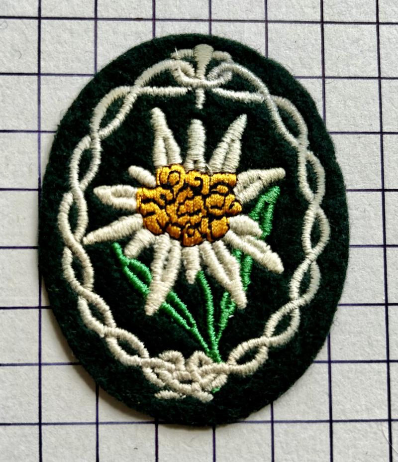 WW2 era German Edelweiss Mountain Troops Arm Badge