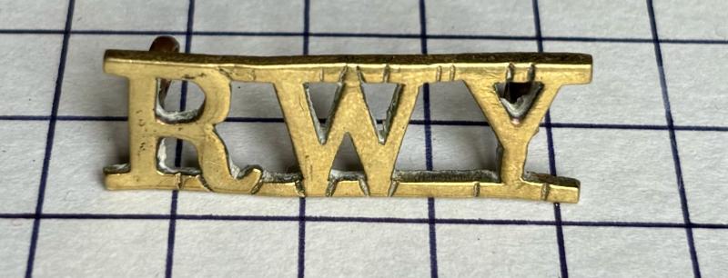 Royal Wiltshire Yeomanry (RWY) Brass Shoulder Title Badge