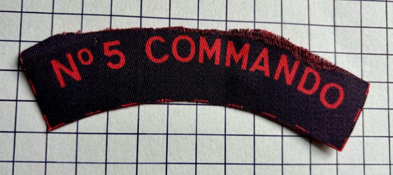 WW2 Printed No 5 Commando Shoulder Title Badge