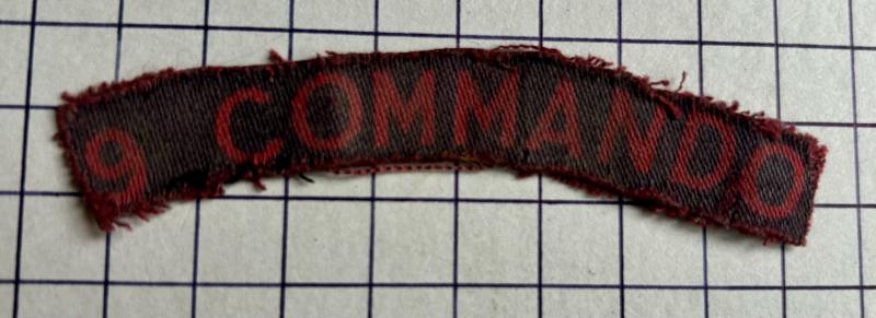 WW2 Printed No 9 Commando Shoulder Title Badge